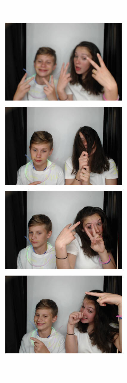 Sacred Heart 8th Grade Graduation | View more photos from the event at gallery.saycheesephotobooth.com/u/SayCheesePhotoBooth/Sacred-Heart-8th-Grade-Graduation