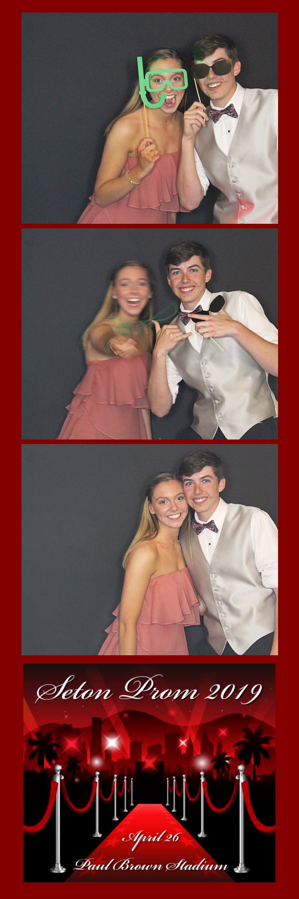 Seton Prom 2019 | View more photos from the event at gallery.saycheesephotobooth.com/u/SayCheesePhotoBooth/Seton-Prom-2019
