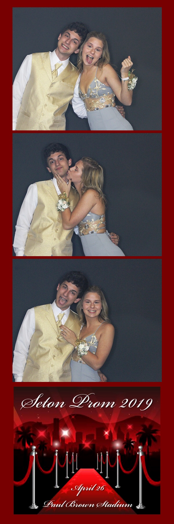 Seton Prom 2019 | View more photos from the event at gallery.saycheesephotobooth.com/u/SayCheesePhotoBooth/Seton-Prom-2019