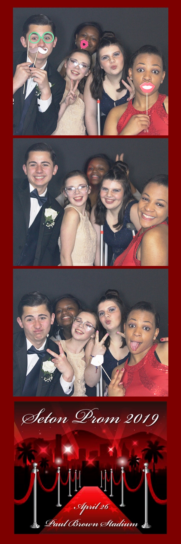 Seton Prom 2019 | View more photos from the event at gallery.saycheesephotobooth.com/u/SayCheesePhotoBooth/Seton-Prom-2019