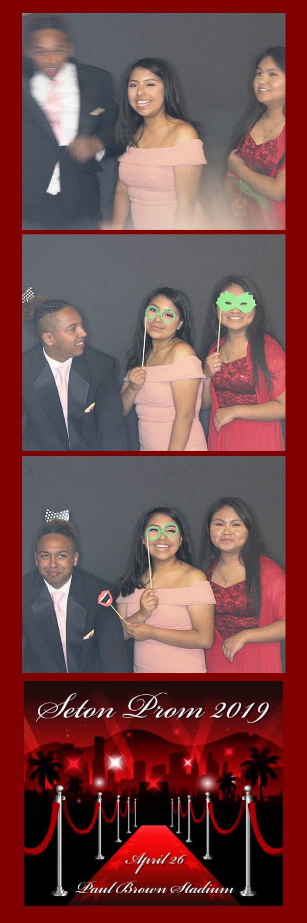Seton Prom 2019 | View more photos from the event at gallery.saycheesephotobooth.com/u/SayCheesePhotoBooth/Seton-Prom-2019