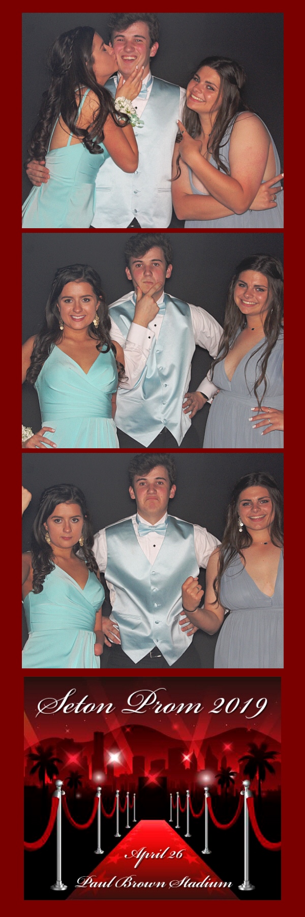 Seton Prom 2019 | View more photos from the event at gallery.saycheesephotobooth.com/u/SayCheesePhotoBooth/Seton-Prom-2019