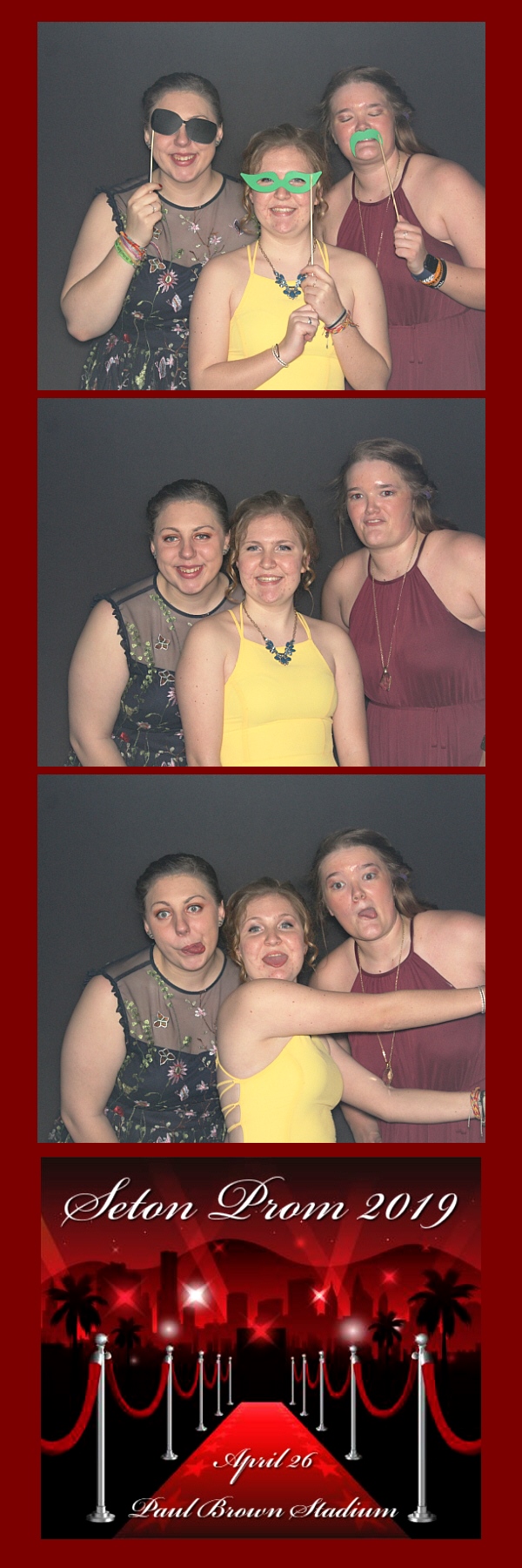 Seton Prom 2019 | View more photos from the event at gallery.saycheesephotobooth.com/u/SayCheesePhotoBooth/Seton-Prom-2019