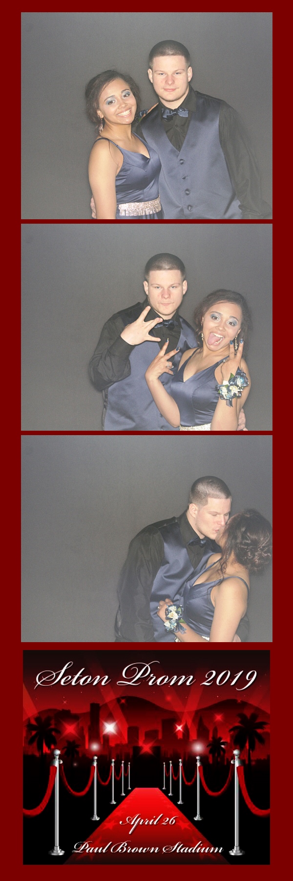 Seton Prom 2019 | View more photos from the event at gallery.saycheesephotobooth.com/u/SayCheesePhotoBooth/Seton-Prom-2019