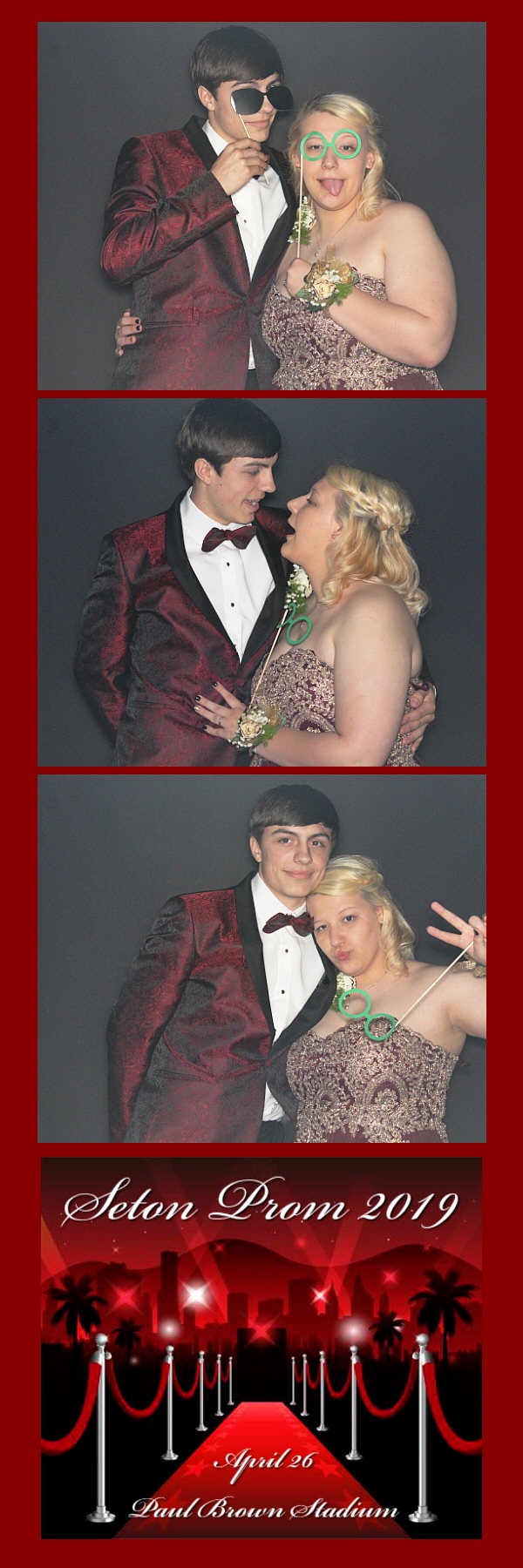 Seton Prom 2019 | View more photos from the event at gallery.saycheesephotobooth.com/u/SayCheesePhotoBooth/Seton-Prom-2019