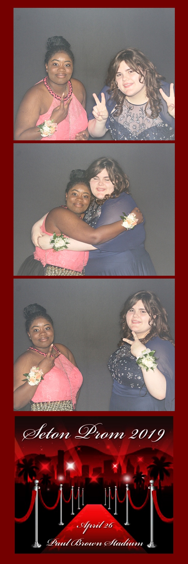 Seton Prom 2019 | View more photos from the event at gallery.saycheesephotobooth.com/u/SayCheesePhotoBooth/Seton-Prom-2019