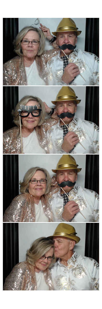 jen | View more photos from the event at gallery.saycheesephotobooth.com/u/SayCheesePhotoBooth/jen