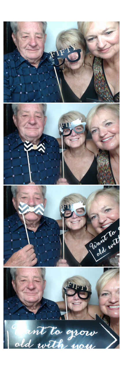jen | View more photos from the event at gallery.saycheesephotobooth.com/u/SayCheesePhotoBooth/jen