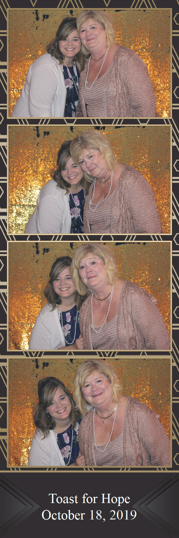 Toast for Hope  | View more photos from the event at gallery.saycheesephotobooth.com/u/SayCheesePhotoBooth/Toast-for-Hope