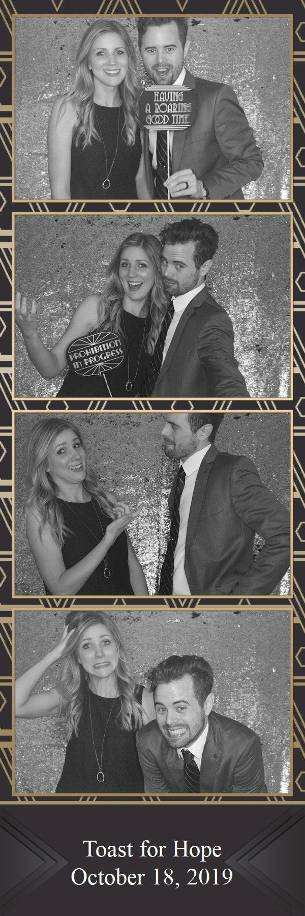 Toast for Hope  | View more photos from the event at gallery.saycheesephotobooth.com/u/SayCheesePhotoBooth/Toast-for-Hope