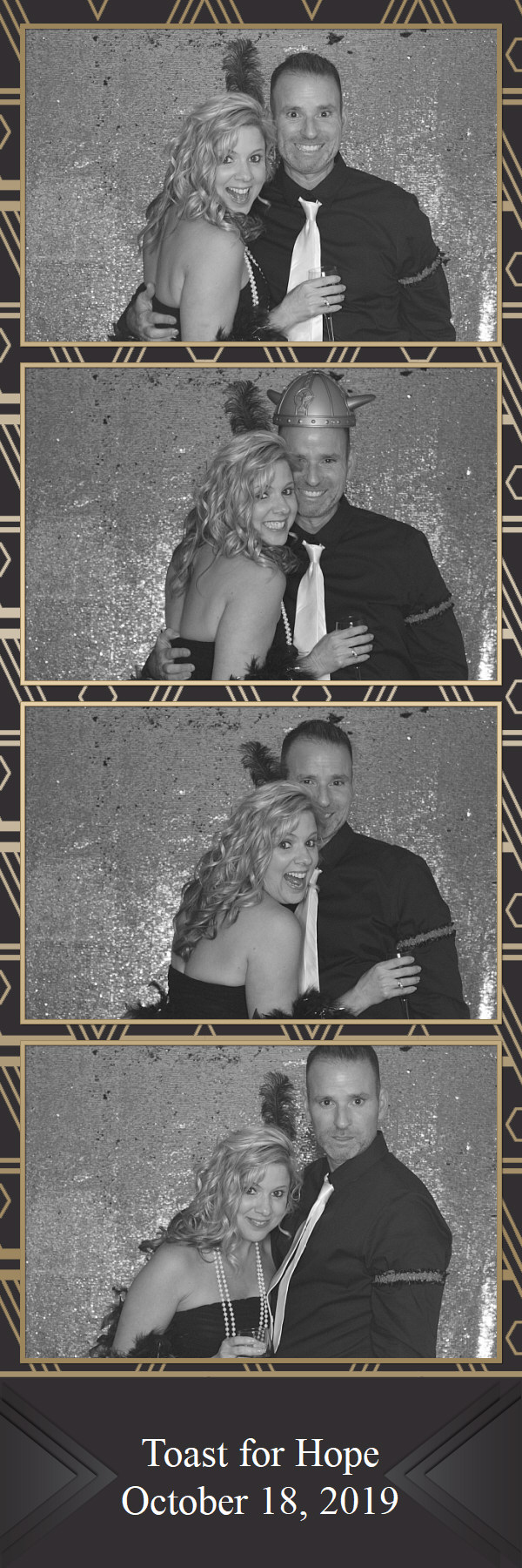 Toast for Hope  | View more photos from the event at gallery.saycheesephotobooth.com/u/SayCheesePhotoBooth/Toast-for-Hope