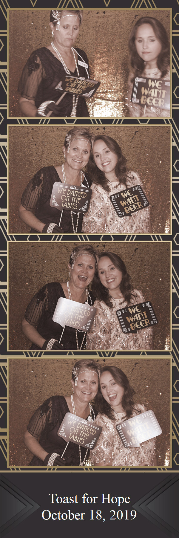 Toast for Hope  | View more photos from the event at gallery.saycheesephotobooth.com/u/SayCheesePhotoBooth/Toast-for-Hope