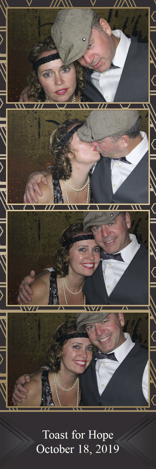 Toast for Hope  | View more photos from the event at gallery.saycheesephotobooth.com/u/SayCheesePhotoBooth/Toast-for-Hope