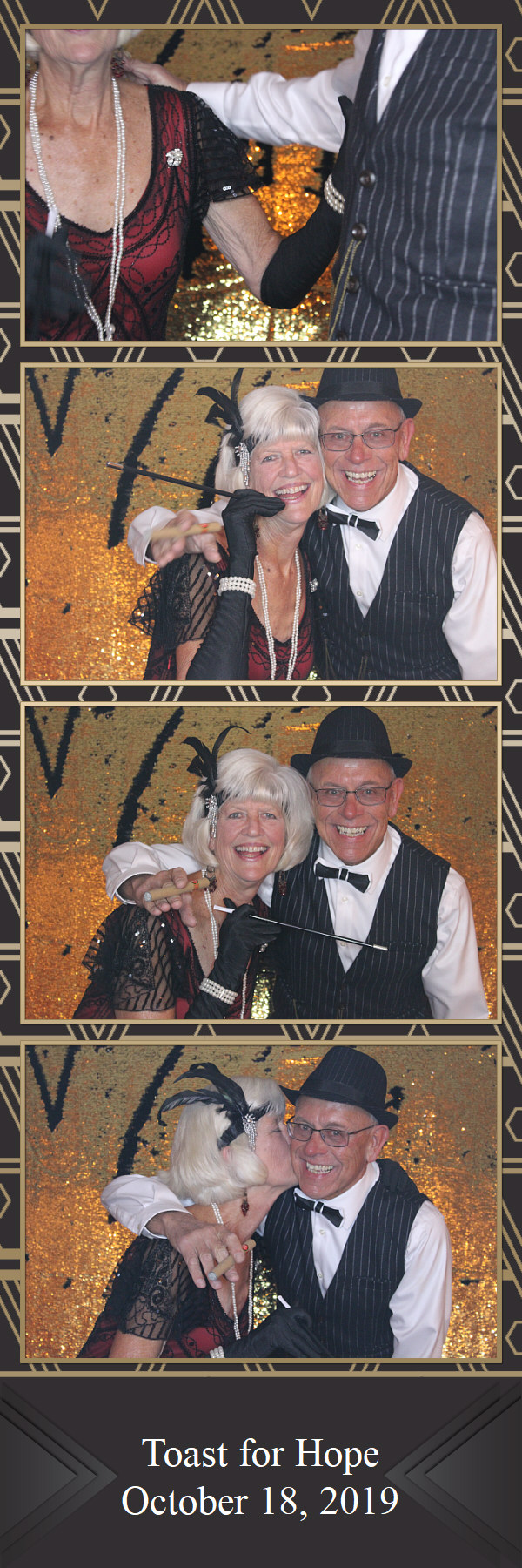 Toast for Hope  | View more photos from the event at gallery.saycheesephotobooth.com/u/SayCheesePhotoBooth/Toast-for-Hope