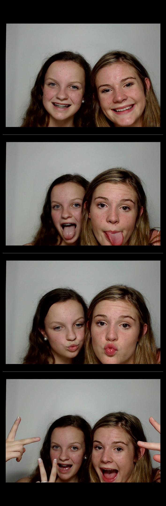 Turkeyfoot Middle 8th Grade Graduation | View more photos from the event at gallery.saycheesephotobooth.com/u/SayCheesePhotoBooth/Turkeyfoot-Middle-8th-Grade-Graduation