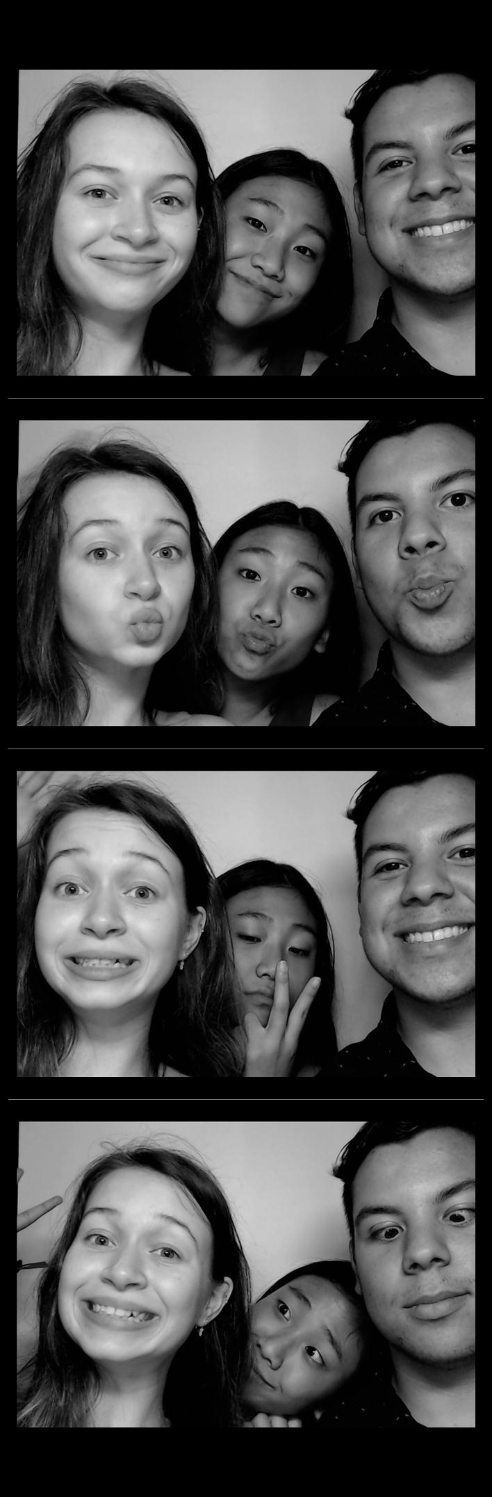 Turkeyfoot Middle 8th Grade Graduation | View more photos from the event at gallery.saycheesephotobooth.com/u/SayCheesePhotoBooth/Turkeyfoot-Middle-8th-Grade-Graduation