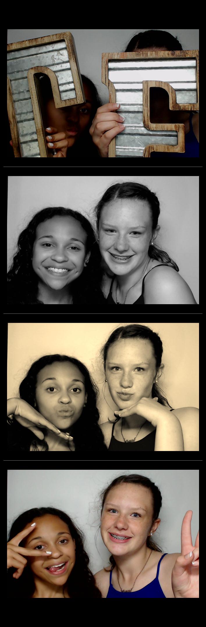 Turkeyfoot Middle 8th Grade Graduation | View more photos from the event at gallery.saycheesephotobooth.com/u/SayCheesePhotoBooth/Turkeyfoot-Middle-8th-Grade-Graduation