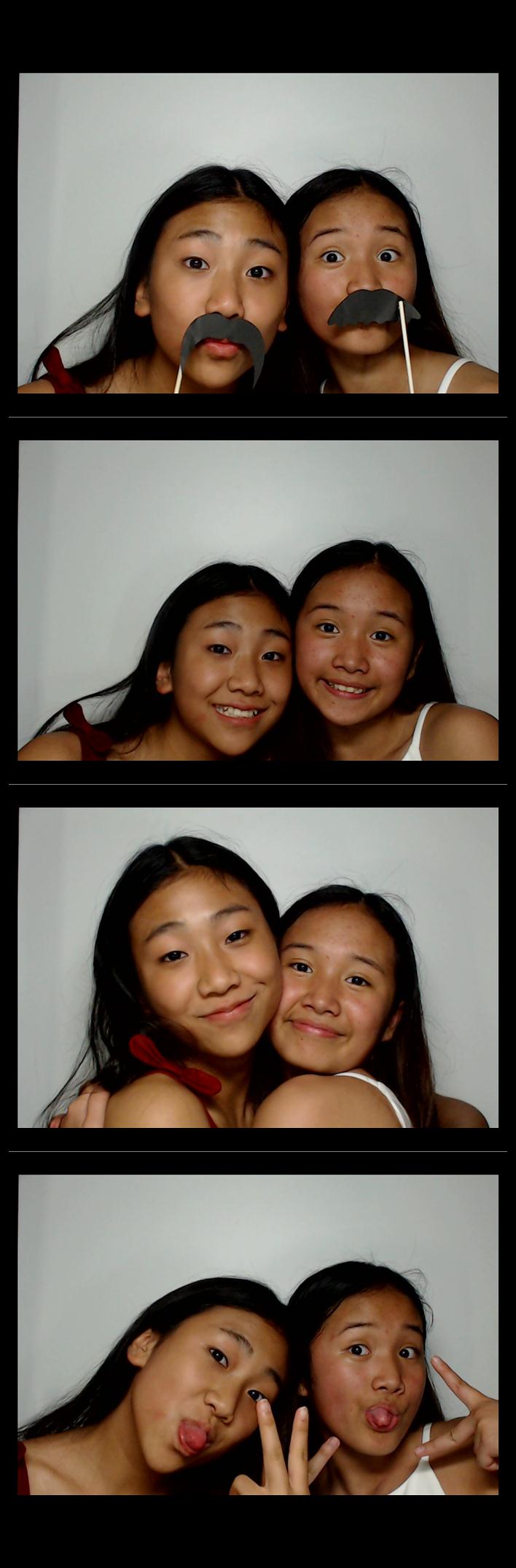 Turkeyfoot Middle 8th Grade Graduation | View more photos from the event at gallery.saycheesephotobooth.com/u/SayCheesePhotoBooth/Turkeyfoot-Middle-8th-Grade-Graduation