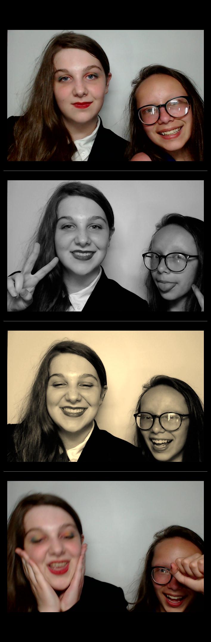 Turkeyfoot Middle 8th Grade Graduation | View more photos from the event at gallery.saycheesephotobooth.com/u/SayCheesePhotoBooth/Turkeyfoot-Middle-8th-Grade-Graduation