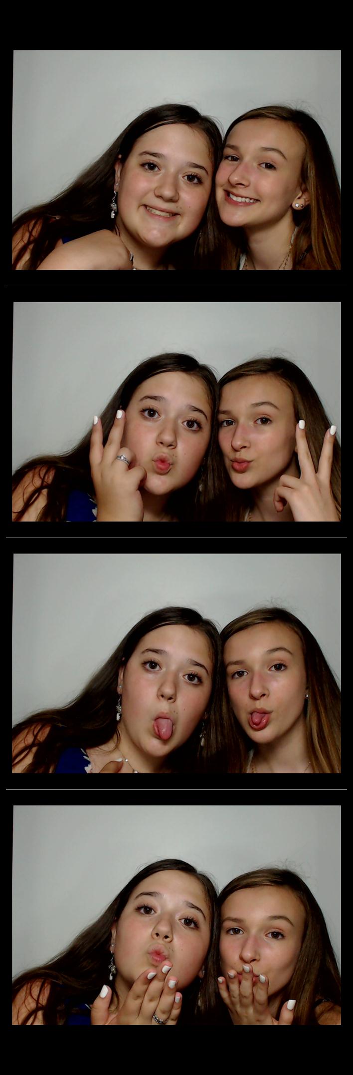 Turkeyfoot Middle 8th Grade Graduation | View more photos from the event at gallery.saycheesephotobooth.com/u/SayCheesePhotoBooth/Turkeyfoot-Middle-8th-Grade-Graduation