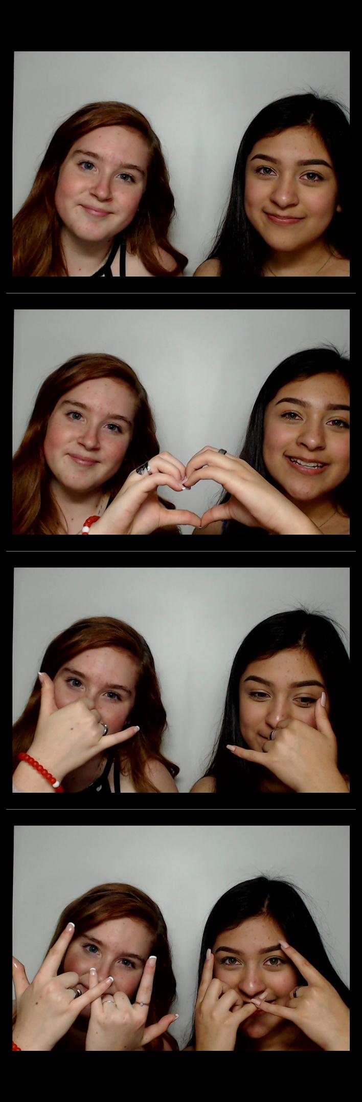 Turkeyfoot Middle 8th Grade Graduation | View more photos from the event at gallery.saycheesephotobooth.com/u/SayCheesePhotoBooth/Turkeyfoot-Middle-8th-Grade-Graduation