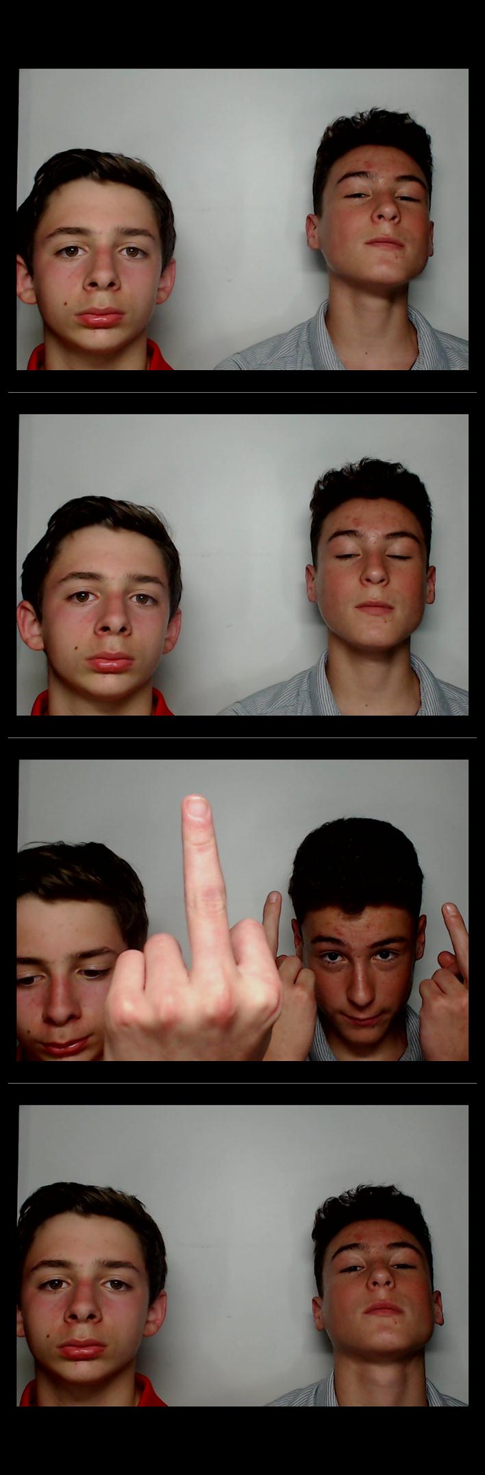 Turkeyfoot Middle 8th Grade Graduation | View more photos from the event at gallery.saycheesephotobooth.com/u/SayCheesePhotoBooth/Turkeyfoot-Middle-8th-Grade-Graduation