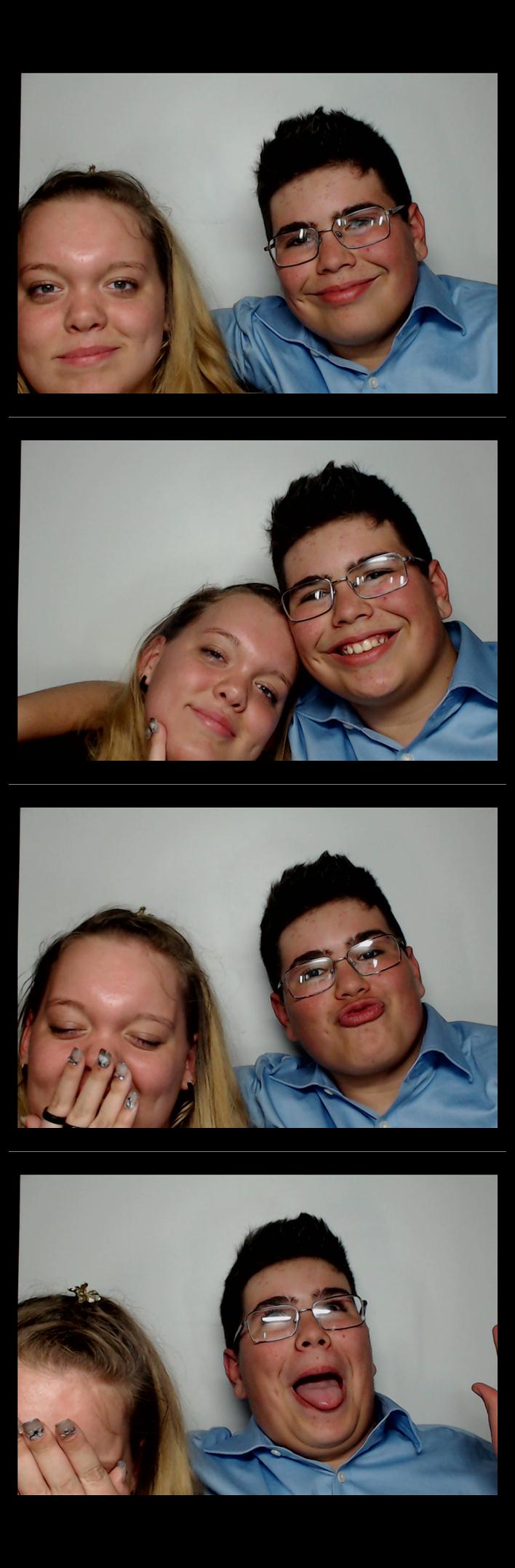 Turkeyfoot Middle 8th Grade Graduation | View more photos from the event at gallery.saycheesephotobooth.com/u/SayCheesePhotoBooth/Turkeyfoot-Middle-8th-Grade-Graduation