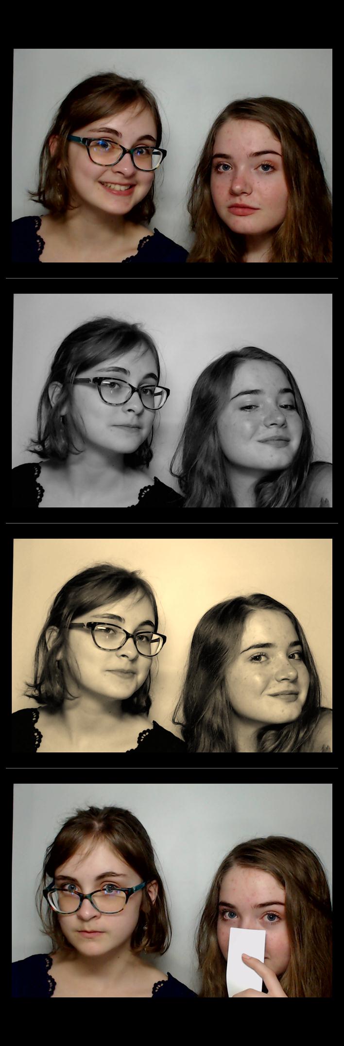 Turkeyfoot Middle 8th Grade Graduation | View more photos from the event at gallery.saycheesephotobooth.com/u/SayCheesePhotoBooth/Turkeyfoot-Middle-8th-Grade-Graduation