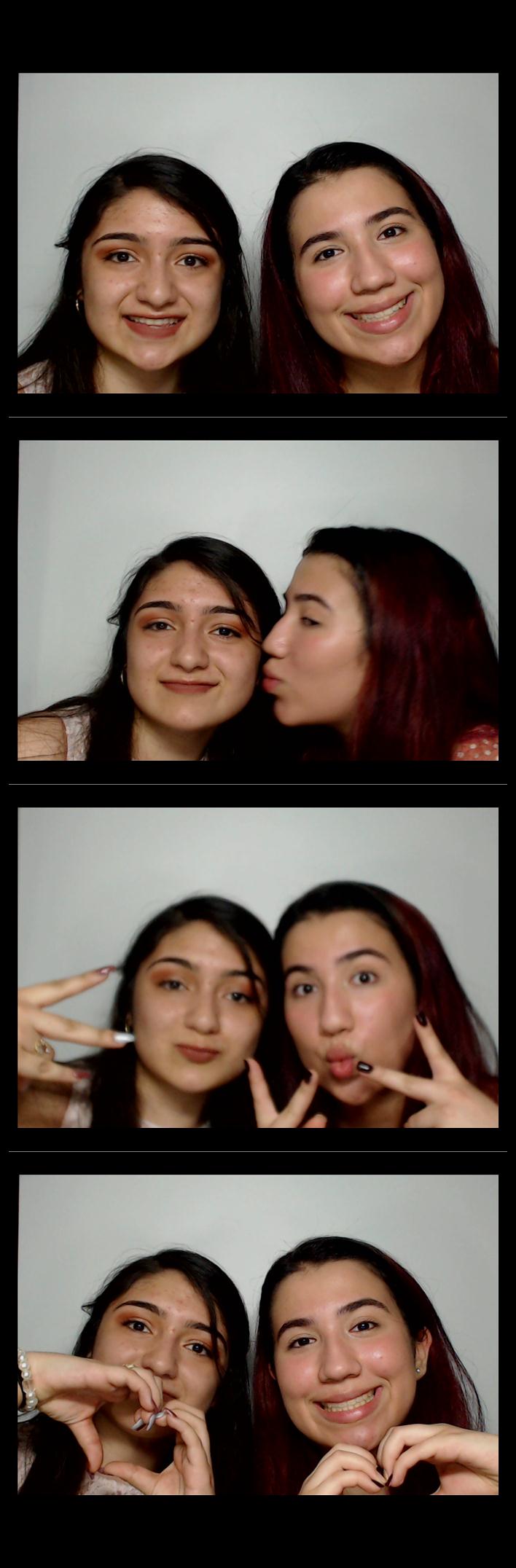 Turkeyfoot Middle 8th Grade Graduation | View more photos from the event at gallery.saycheesephotobooth.com/u/SayCheesePhotoBooth/Turkeyfoot-Middle-8th-Grade-Graduation