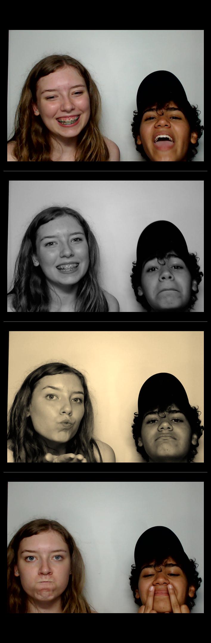 Turkeyfoot Middle 8th Grade Graduation | View more photos from the event at gallery.saycheesephotobooth.com/u/SayCheesePhotoBooth/Turkeyfoot-Middle-8th-Grade-Graduation
