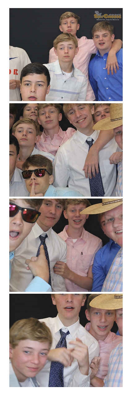 Turkeyfoot Middle 8th Grade Graduation | View more photos from the event at gallery.saycheesephotobooth.com/u/SayCheesePhotoBooth/Turkeyfoot-Middle-8th-Grade-Graduation