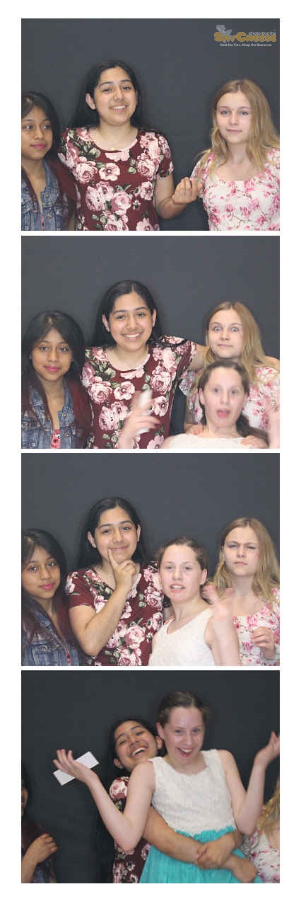Turkeyfoot Middle 8th Grade Graduation | View more photos from the event at gallery.saycheesephotobooth.com/u/SayCheesePhotoBooth/Turkeyfoot-Middle-8th-Grade-Graduation