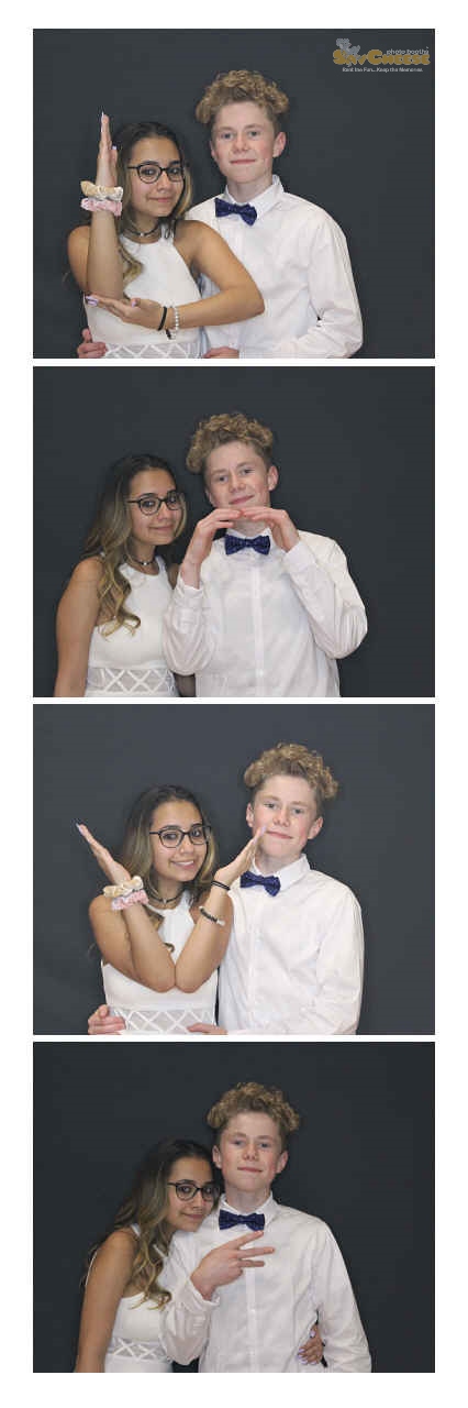 Turkeyfoot Middle 8th Grade Graduation | View more photos from the event at gallery.saycheesephotobooth.com/u/SayCheesePhotoBooth/Turkeyfoot-Middle-8th-Grade-Graduation