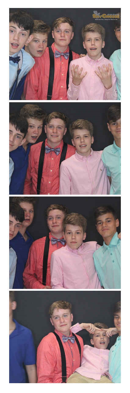 Turkeyfoot Middle 8th Grade Graduation | View more photos from the event at gallery.saycheesephotobooth.com/u/SayCheesePhotoBooth/Turkeyfoot-Middle-8th-Grade-Graduation