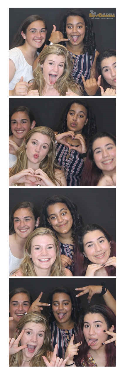 Turkeyfoot Middle 8th Grade Graduation | View more photos from the event at gallery.saycheesephotobooth.com/u/SayCheesePhotoBooth/Turkeyfoot-Middle-8th-Grade-Graduation