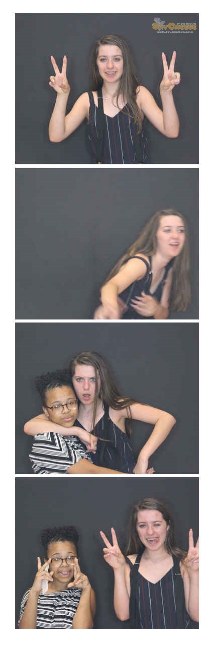 Turkeyfoot Middle 8th Grade Graduation | View more photos from the event at gallery.saycheesephotobooth.com/u/SayCheesePhotoBooth/Turkeyfoot-Middle-8th-Grade-Graduation