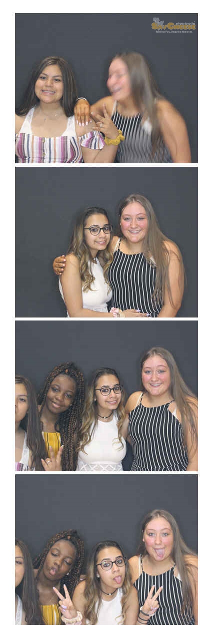 Turkeyfoot Middle 8th Grade Graduation | View more photos from the event at gallery.saycheesephotobooth.com/u/SayCheesePhotoBooth/Turkeyfoot-Middle-8th-Grade-Graduation