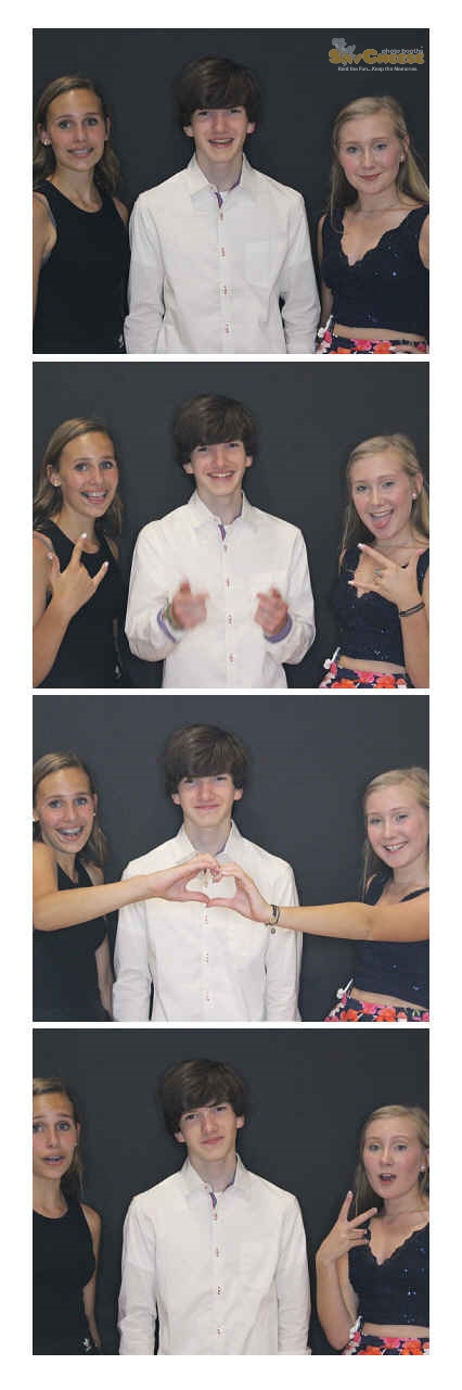Turkeyfoot Middle 8th Grade Graduation | View more photos from the event at gallery.saycheesephotobooth.com/u/SayCheesePhotoBooth/Turkeyfoot-Middle-8th-Grade-Graduation