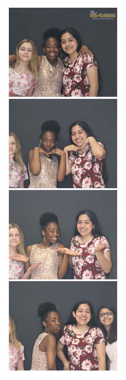 Turkeyfoot Middle 8th Grade Graduation | View more photos from the event at gallery.saycheesephotobooth.com/u/SayCheesePhotoBooth/Turkeyfoot-Middle-8th-Grade-Graduation