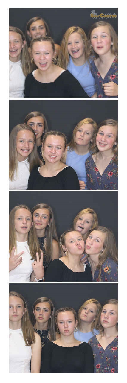 Turkeyfoot Middle 8th Grade Graduation | View more photos from the event at gallery.saycheesephotobooth.com/u/SayCheesePhotoBooth/Turkeyfoot-Middle-8th-Grade-Graduation