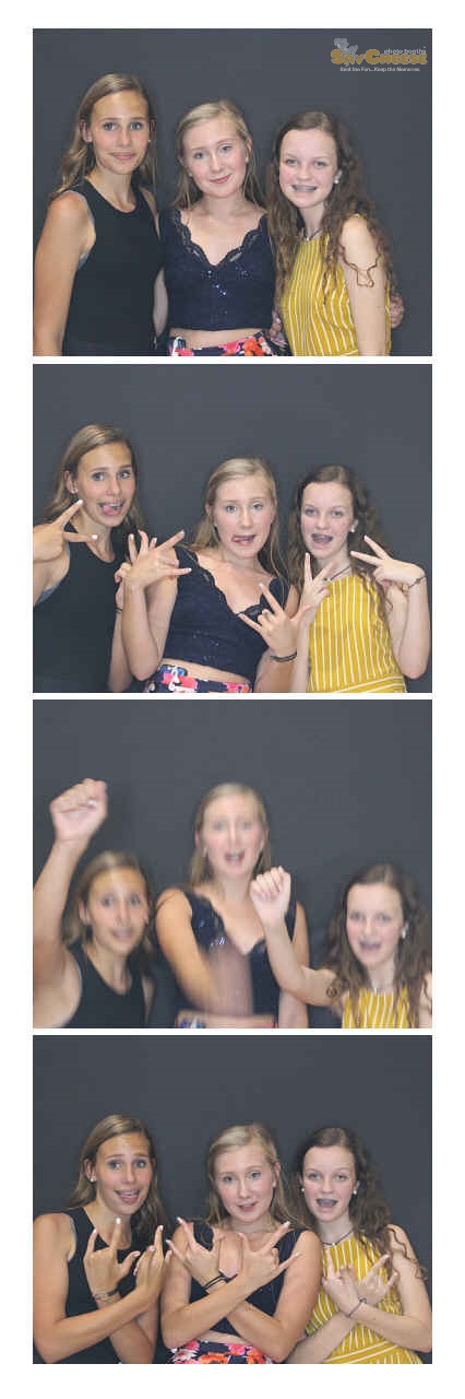 Turkeyfoot Middle 8th Grade Graduation | View more photos from the event at gallery.saycheesephotobooth.com/u/SayCheesePhotoBooth/Turkeyfoot-Middle-8th-Grade-Graduation