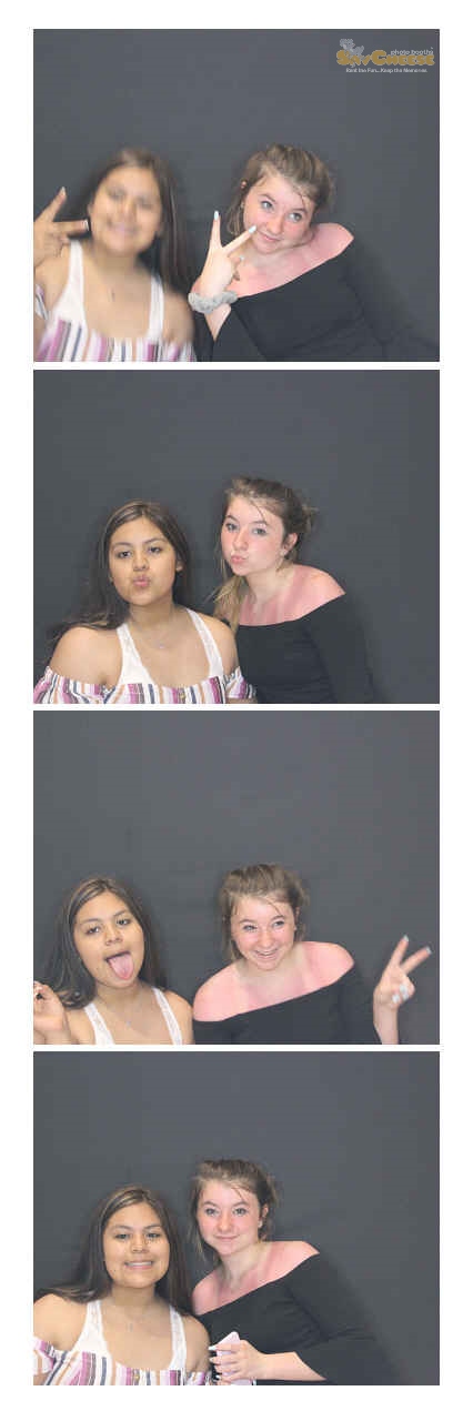 Turkeyfoot Middle 8th Grade Graduation | View more photos from the event at gallery.saycheesephotobooth.com/u/SayCheesePhotoBooth/Turkeyfoot-Middle-8th-Grade-Graduation