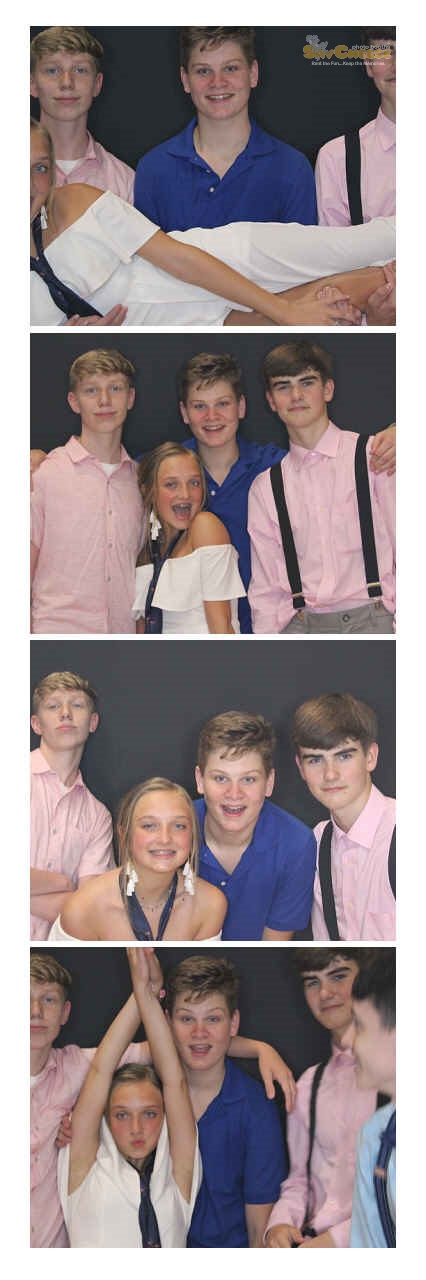 Turkeyfoot Middle 8th Grade Graduation | View more photos from the event at gallery.saycheesephotobooth.com/u/SayCheesePhotoBooth/Turkeyfoot-Middle-8th-Grade-Graduation
