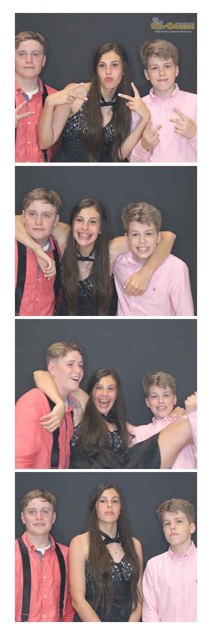 Turkeyfoot Middle 8th Grade Graduation | View more photos from the event at gallery.saycheesephotobooth.com/u/SayCheesePhotoBooth/Turkeyfoot-Middle-8th-Grade-Graduation