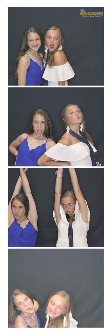 Turkeyfoot Middle 8th Grade Graduation | View more photos from the event at gallery.saycheesephotobooth.com/u/SayCheesePhotoBooth/Turkeyfoot-Middle-8th-Grade-Graduation