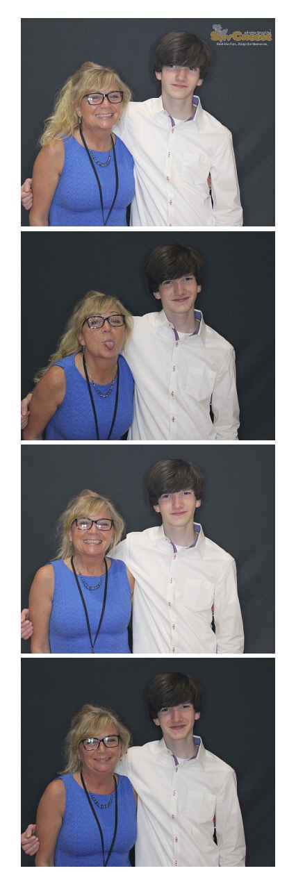 Turkeyfoot Middle 8th Grade Graduation | View more photos from the event at gallery.saycheesephotobooth.com/u/SayCheesePhotoBooth/Turkeyfoot-Middle-8th-Grade-Graduation