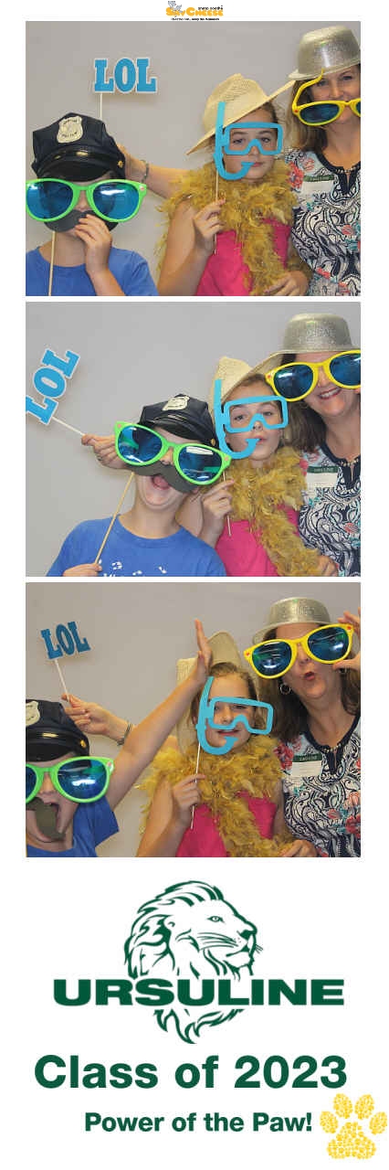 Ursuline Academy  | View more photos from the event at gallery.saycheesephotobooth.com/u/SayCheesePhotoBooth/Ursuline-Academy