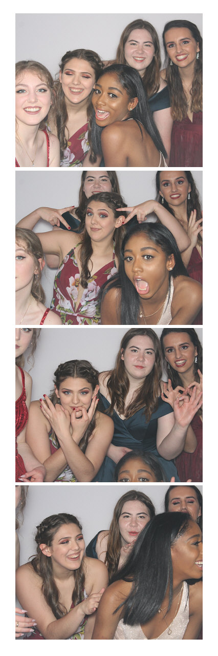 Ursuline Prom 2019 | View more photos from the event at gallery.saycheesephotobooth.com/u/SayCheesePhotoBooth/Ursuline-Prom-2019