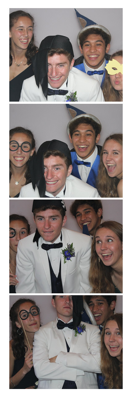 Ursuline Prom 2019 | View more photos from the event at gallery.saycheesephotobooth.com/u/SayCheesePhotoBooth/Ursuline-Prom-2019