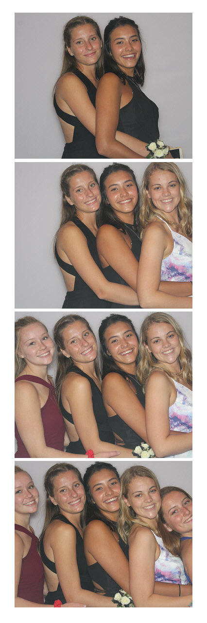 Ursuline Prom 2019 | View more photos from the event at gallery.saycheesephotobooth.com/u/SayCheesePhotoBooth/Ursuline-Prom-2019